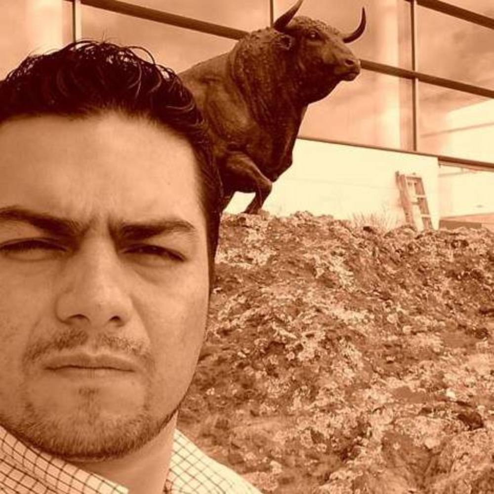 Meet your Posher, Arturo